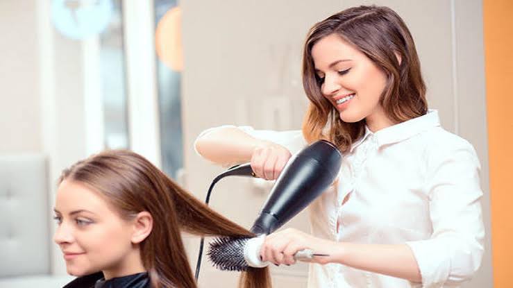 Corte y asesoría